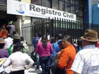 /album/registro-civil-de-latacunga/filas-antes-jpg/